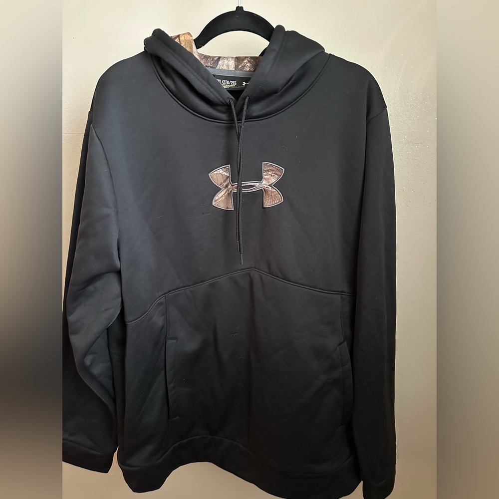 Men’s Under Armour Hoodie